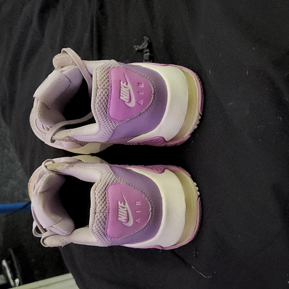 Nike Air Max purple & white size 9 - Picture 3 of 4